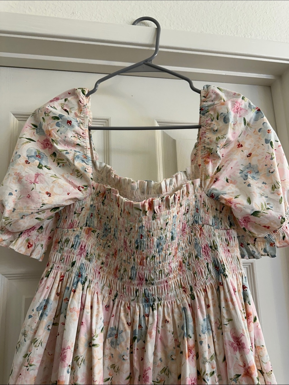 Abercrombie smocked dress - Picture 2 of 8